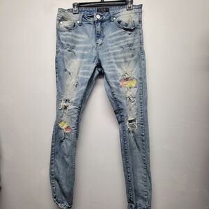 Distressed Light Blue Jeans Men's Size 32 THRT